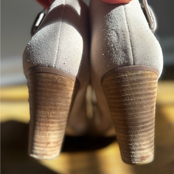 Michael Kors Suede Ankle Booties size 11/41 - Picture 4 of 7